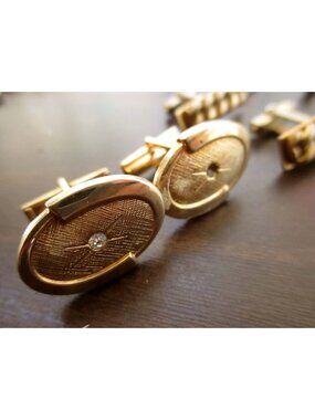 Set Of 3 Vintage Metal Cufflinks With Oval Rectangular Braided Chain Designs